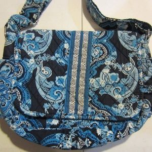 Blue Paisley quilted purse
